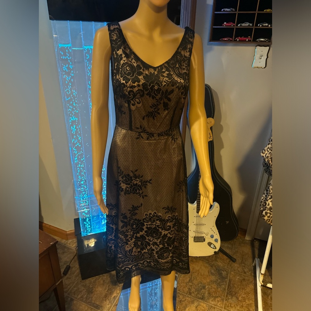 Connected appeal laced dress